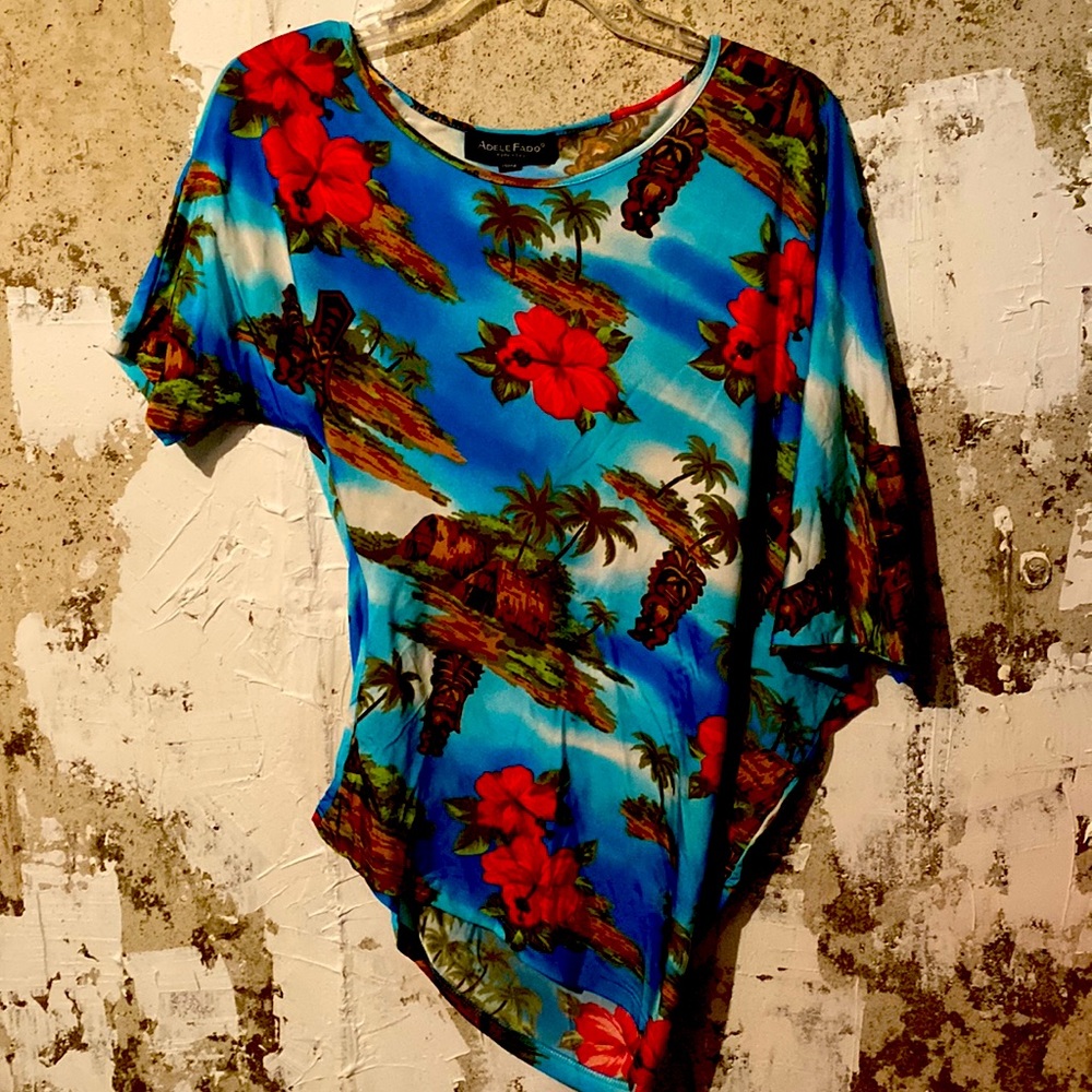 Adele Fado Made in Italy 🇮🇹 Beautiful Print Asymmetrical Blouse NeverUsed